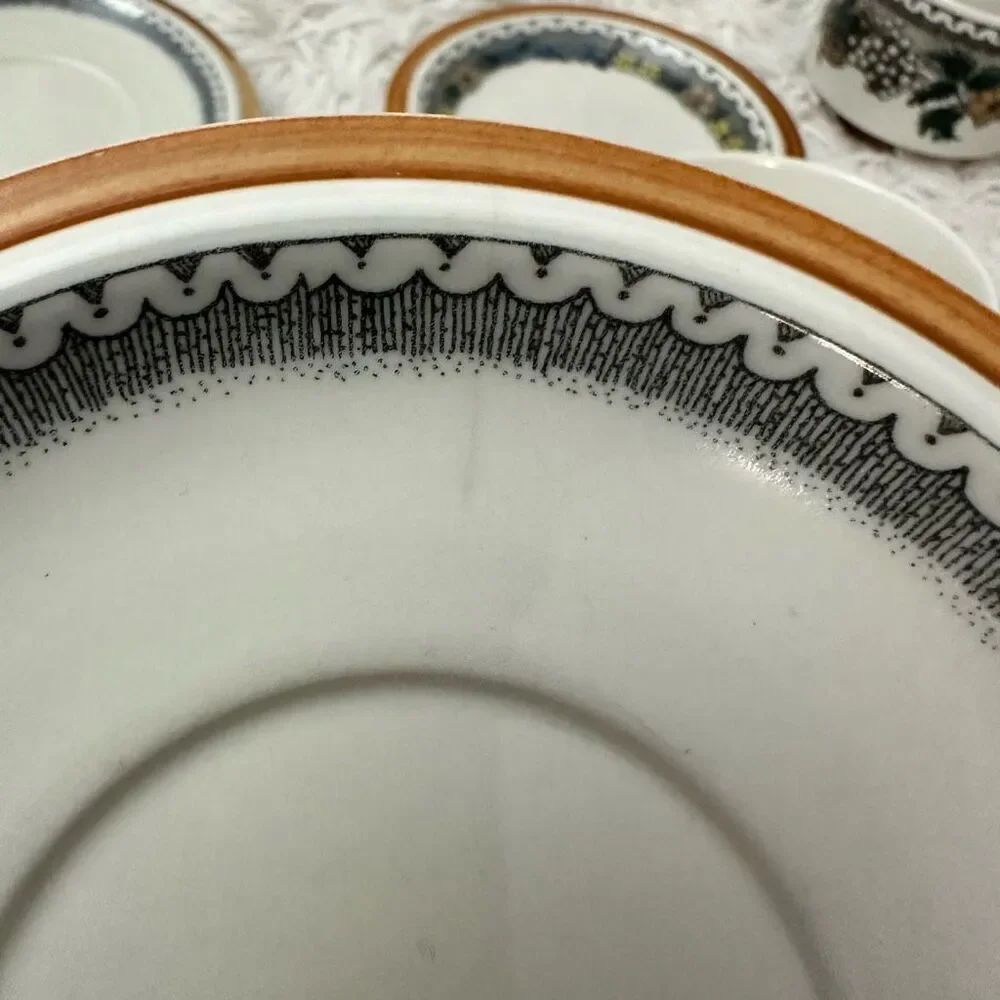Goebel Vintage 1970’s BURGUND Small Cup, Big Cup, Saucers 12‎ pc Set RARE